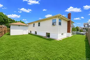 250 Church St, Freeport, NY 11520 - Photo 31