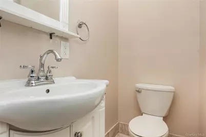 216 Woodbury Road, Woodbury, NY 11797 - Photo 27