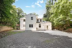 216 Woodbury Rd, Woodbury, NY 11797 - Photo 5