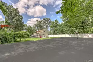 32 Wilder Rd, Monsey, NY 10952 - Photo 29