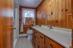 8 Carroll St, Tillson, NY 12486 - Photo 17