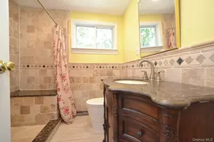 9 Woodbine St, Coram, NY 11727 - Photo 17