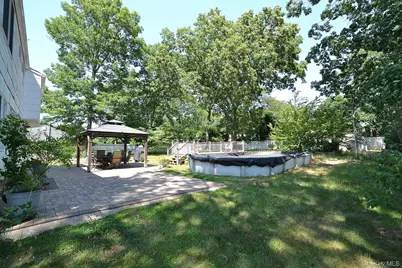 9 Woodbine Street, Coram, NY 11727 - Photo 25