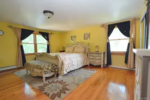 9 Woodbine St, Coram, NY 11727 - Photo 13