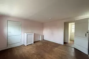 126 Eaton Ln, West Islip, NY 11795 - Photo 23