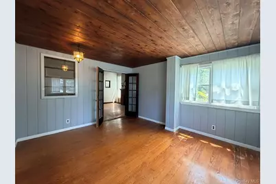 126 Eaton Lane, West Islip, NY 11795 - Photo 9