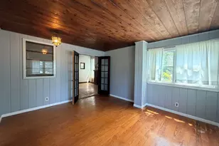 126 Eaton Ln, West Islip, NY 11795 - Photo 9