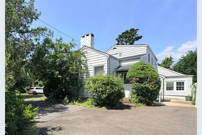 126 Eaton Lane, West Islip, NY 11795 - Photo 3