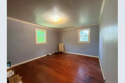 126 Eaton Lane, West Islip, NY 11795 - Photo 19