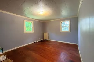 126 Eaton Ln, West Islip, NY 11795 - Photo 19