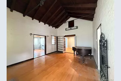 126 Eaton Lane, West Islip, NY 11795 - Photo 5