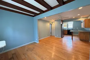 126 Eaton Ln, West Islip, NY 11795 - Photo 11
