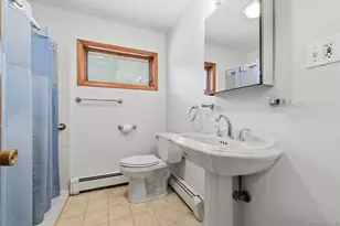 45 Patricia Ave, Fishkill, NY 12524 - Photo 9