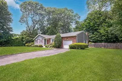 10 Udell Way, East Northport, NY 11731 - Photo 5
