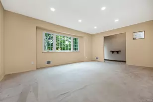10 Udell Way, East Northport, NY 11731 - Photo 21