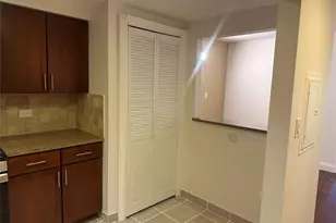 143-41 84th Dr, Briarwood, NY 11435 - Photo 3