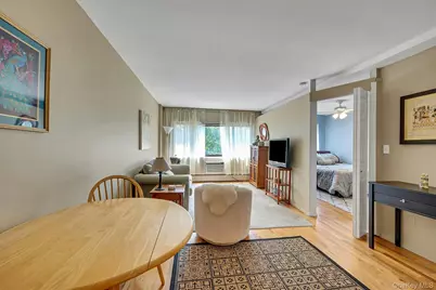 2221 Palmer Avenue #3G, New Rochelle, NY 10801 - Photo 9