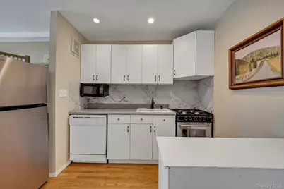 2221 Palmer Avenue #3G, New Rochelle, NY 10801 - Photo 5
