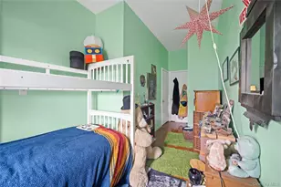46-15 30th Rd, Astoria, NY 11103 - Photo 11