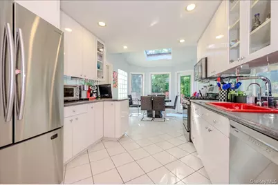 239 Hungry Harbor Road, Woodmere, NY 11581 - Photo 7
