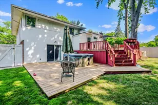 239 Hungry Harbor Rd, Woodmere, NY 11581 - Photo 25