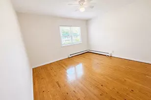 52 Hoffman Ln, Central Islip, NY 11722 - Photo 13