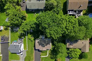 1660 Central St, Yorktown Heights, NY 10598 - Photo 33
