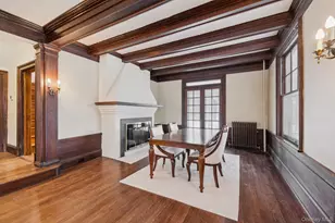 397 Split Rock Rd, Syosset, NY 11791 - Photo 5