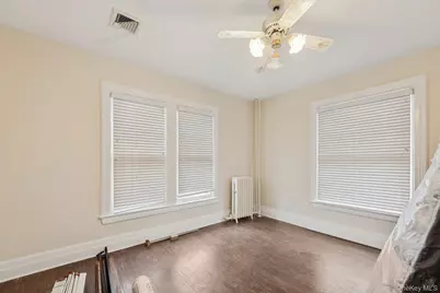 397 Split Rock Road, Syosset, NY 11791 - Photo 19