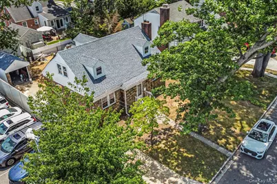 15 Astor Place, Valley Stream, NY 11581 - Photo 3