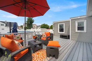 40 Martha St, Freeport, NY 11520 - Photo 25
