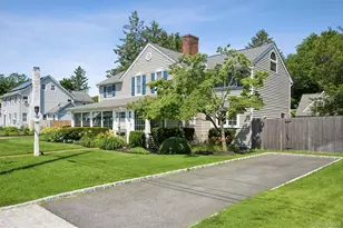 138 Hallock St, Riverhead, NY 11901 - Photo 29