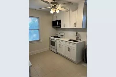 181 Violet Avenue #2, Floral Park, NY 11001 - Photo 3