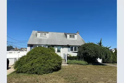 4 Rosemary Drive, Massapequa, NY 11758 - Photo 1