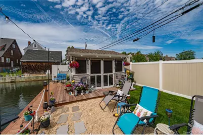 19 Buchanan Avenue, Amityville, NY 11701 - Photo 33