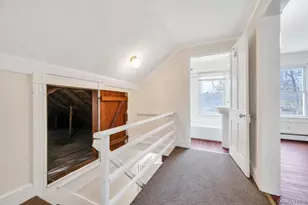 31 West Ave, West Sayville, NY 11796 - Photo 9