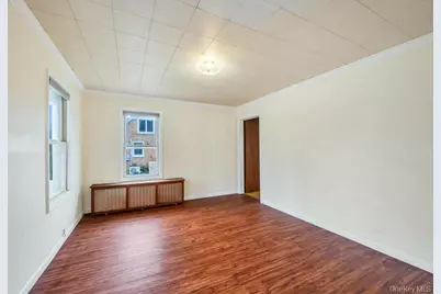 31 West Avenue, West Sayville, NY 11796 - Photo 3