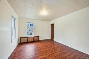 31 West Ave, West Sayville, NY 11796 - Photo 3