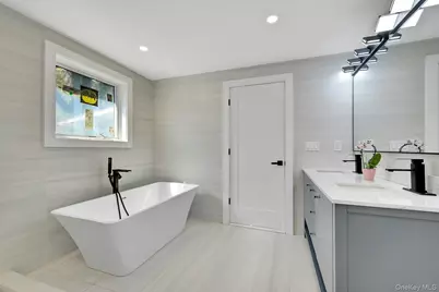 380 Cross River Road, Katonah, NY 10536 - Photo 21