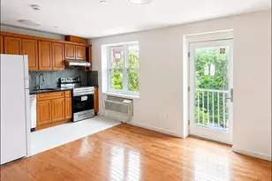 87-13 Homelawn St, Jamaica, NY 11432 - Photo 5