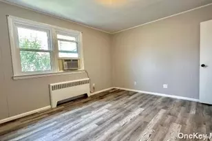 28 Ann St, Glen Cove, NY 11542 - Photo 5