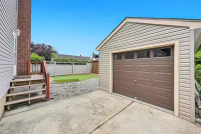 2518 Harvey Avenue, Oceanside, NY 11572 - Photo 5