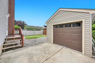 2518 Harvey Ave, Oceanside, NY 11572 - Photo 5