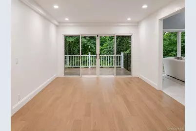 32 Valley Road, Old Westbury, NY 11568 - Photo 31