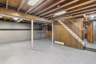 906 Stratford Dr, East Meadow, NY 11554 - Photo 21