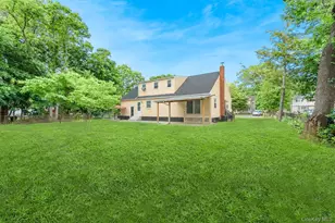 30 Dow St, Central Islip, NY 11722 - Photo 29