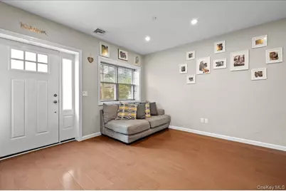 140 Winthrop Avenue, Elmsford, NY 10523 - Photo 5
