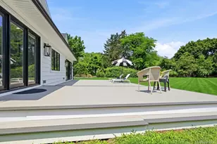 7 Fleet Ct, Northport, NY 11768 - Photo 37