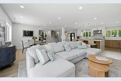 7 Fleet Court, Northport, NY 11768 - Photo 13