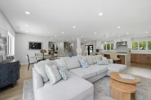 7 Fleet Ct, Northport, NY 11768 - Photo 13